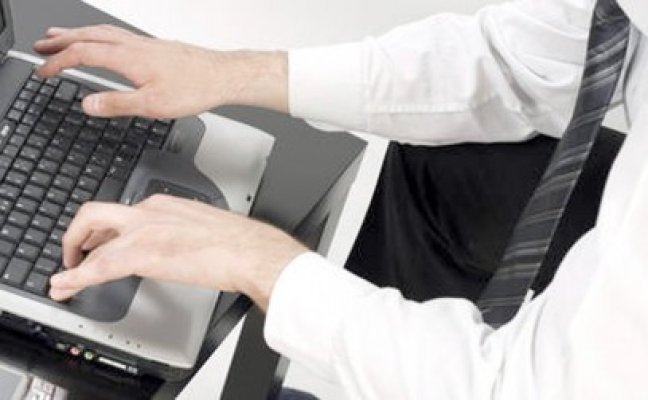 Agenţia Naţională de Cadastru plăteşte 1,3 mil. euro pentru pachete software